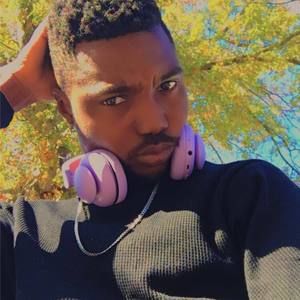 Meet your Posher, Evan